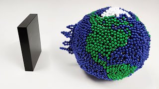 The Earth and the Moon fall into a black hole | Magnetic Games screenshot 5