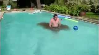 Cagou na piscina- screenshot 5